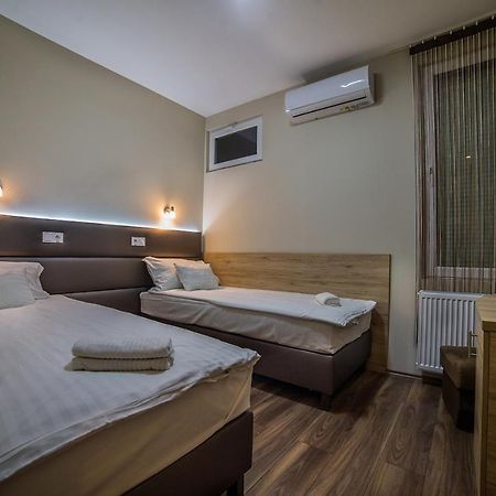 Sztar Motel Etterem Balassagyarmat 외부 사진