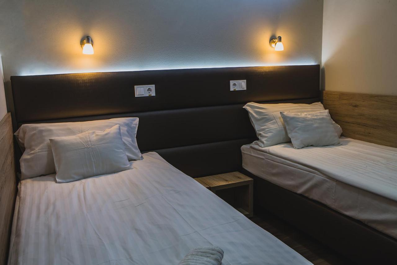 Sztar Motel Etterem Balassagyarmat 외부 사진