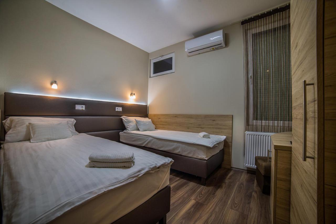 Sztar Motel Etterem Balassagyarmat 외부 사진