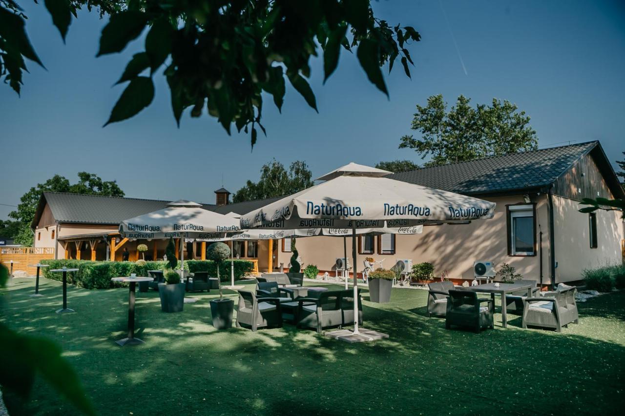 Sztar Motel Etterem Balassagyarmat 외부 사진